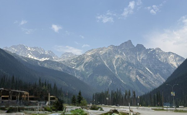 Mountain peaks surrounding the Rogers Pass Visitor Centre in Glacier National Park, British Columbia