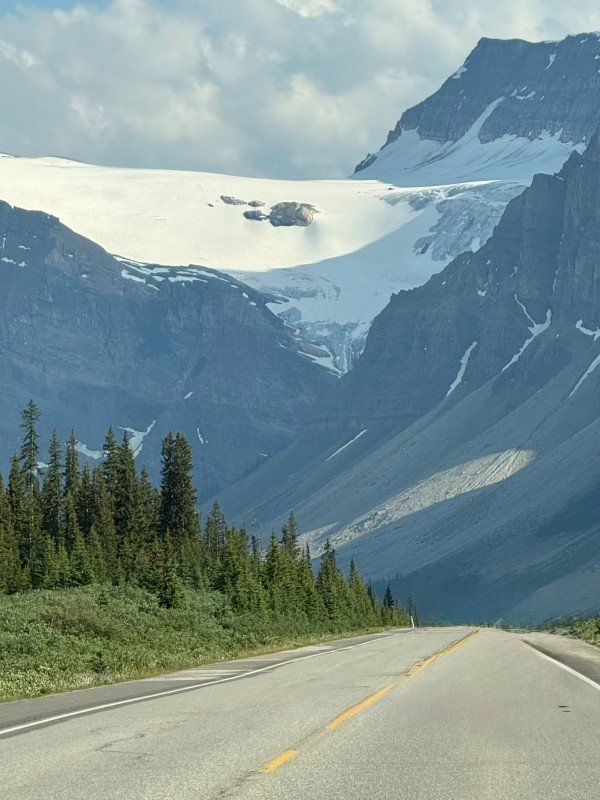 Glacier above the Icefields Parkway in the Canadian Rockies